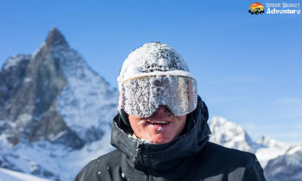 How to Keep Ski Goggles from Fogging Up