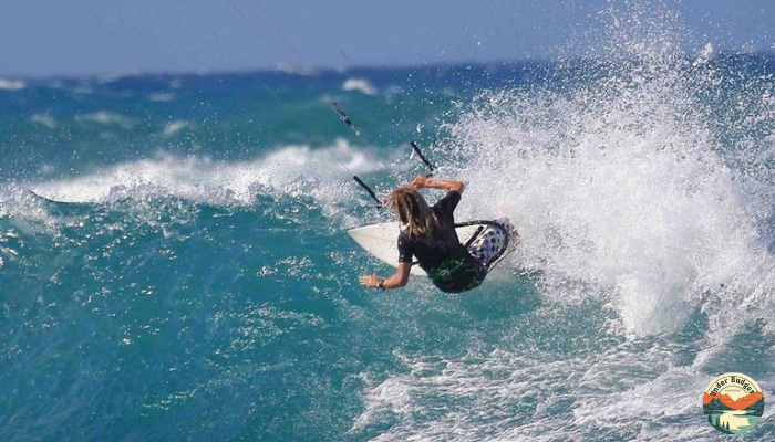 Windsurfing vs Kitesurfing 